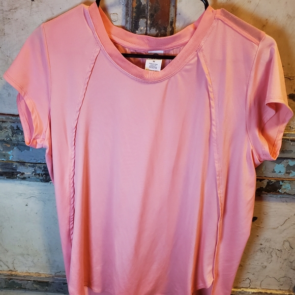 champion light pink shirt